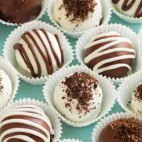 Wir lieben Oreo-Pralinen: Das Rezept mit nur 3 Zutaten ist kinderleicht!