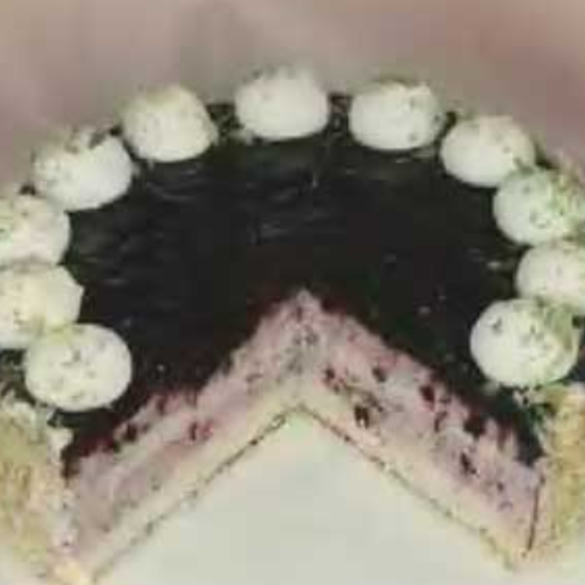 Blaubeer-Torte Schwarzwälder Art