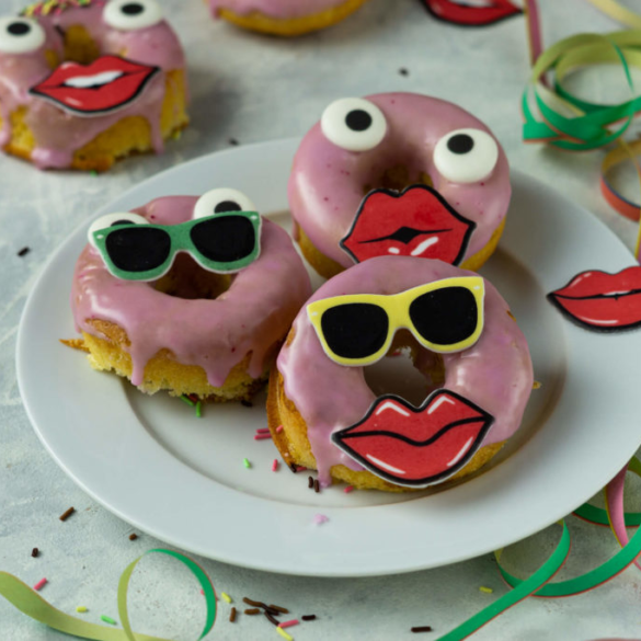 Donuts aus Biskuit