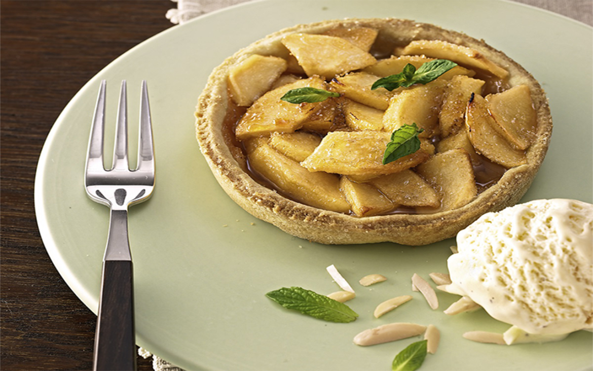 Warmer Apfelkuchen mit Kardamom Warmer Apfelkuchen mit Kardamom