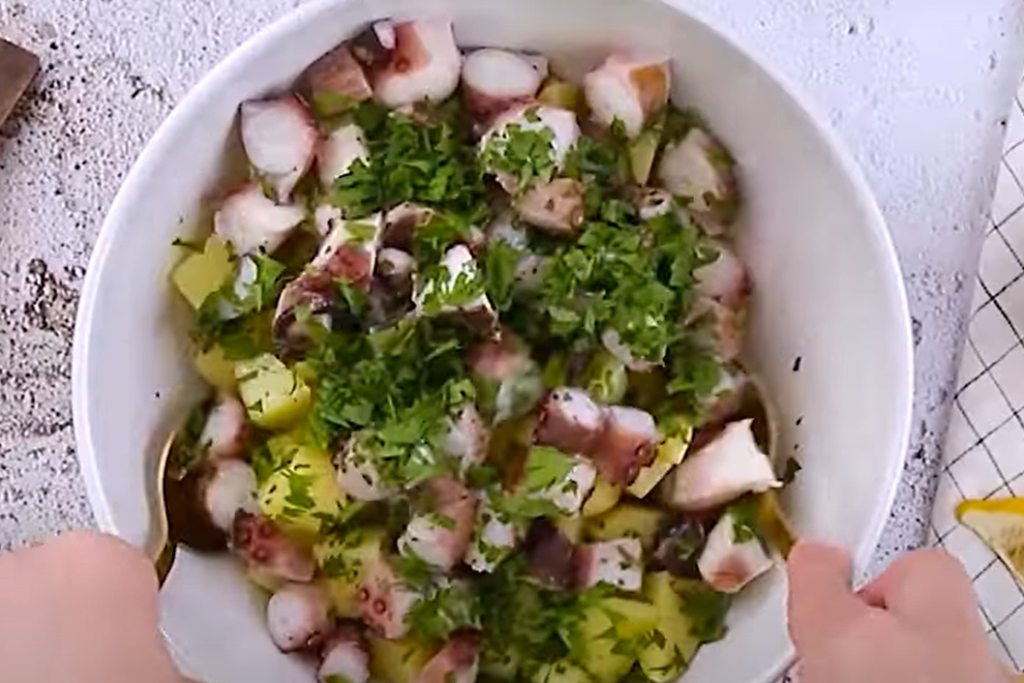 Oktopus-Kartoffel-Salat: ein einfaches und köstliches Sommergericht ...